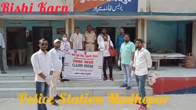 "पुलिस स्टेशन मधेपुर" में स्वच्छ भारत अभियान।
#RishiKarn #CleanIndia #swachhbharatabhiya #NyksIndia #NyksMadhubani #Awareness #districtadministration #DmMadhubani #SdoJhanjharpur #PmoIndia #Bihar #madhubani #PoliceStationMadhepur #Police