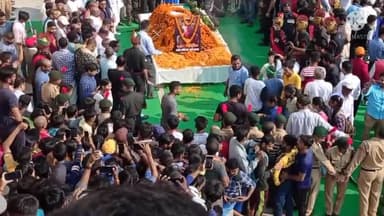 वीर सपूत शहीद लेप्टिनेंट ऋषि कुमार को सलाम..........
रामसखा महतो जी , सत्यम सम्राट यादव
#श्रधांजलि