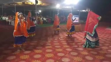 #मध्यप्रदेश_स्थापना_दिवस के अवसर पर आयोजित जिलास्तरीय कार्यक्रम में विद्यालयीन छात्र-छात्राओं द्वारा दी गई मनमोहक सांस्क