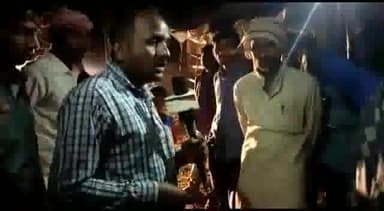 बिरनी: birni प्रखंड के कलहाजोरी गांव में लगीआग से लाखों का संपत्ति जलकर खाकहो गया जिससे परिजनों का रहनामुश्किल हो गया है#बिरनी#