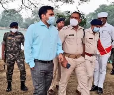 चास: बुखार जिले के जिला उपायुक्त ने किया छठ घाट का निरीक्षण।
#आवाम_की_आवाज