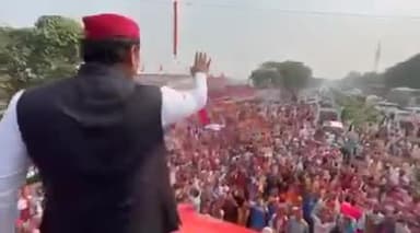 #सपा
#कैच आफ द मैच,,
अंदाजा तो लग ही गया होगा फेकने वालों ,,