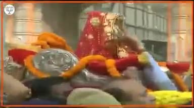 जय माँ अन्नपूर्णा
बाबा विश्वनाथ मंदिर में धार्मिक अनुष्ठान के साथ विराजीं मां अन्नपूर्णा..
#maaannapurnayatra