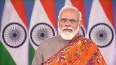 प्रधानमंत्री मोदी ने लिए कृषि कानून वापस लेने का फैसला देशवासियों से मागी माफी...
#pmmodi #farmerbill