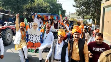 #जयभाजपा #तयभाजपा
आज जनपद औरैया में भारतीय जनता पार्टी किसान मोर्चा के द्वारा आयोजित ट्रैक्टर रैली का शुभारंभ किया ।।