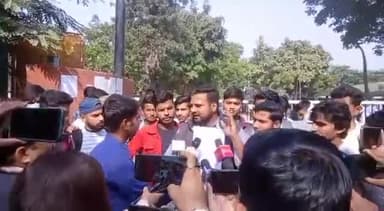 ग़रीब, किसान, मजदूर परिवारों के छात्रों से पढ़ने का अधिकार छीन रही हैं हरियाणा की भाजपा-जजपा सरकार।।
#NSUI #KrishanAttri