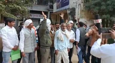 #जौरा_विधानसभा में बाजरा खरीदी को लेकर #किसानों के साथ हो रही लापरवाही को लेकर आज #तहसीलदार महोदय जौरा को #जिलाधीश महोदय मुरैना के नाम ज्ञापन पत्र सौंपा।।