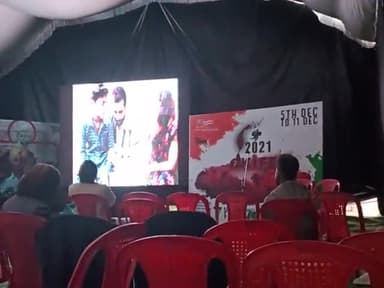 #kiff सुपरस्टार संजू शबनम की बुंदेली फ़िल्म भूख द रियल लाइफ का प्रदर्शन हुआ, टपरा टाकीज में,पूरी टीम का हुआ सम्मान ,#mp