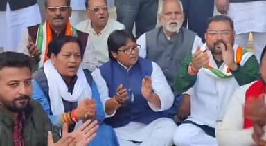 गोरखपुर: कांग्रेस पार्टी ने जिलाधिकारी कार्यालय तक प्रदर्शन करते हुए ।
#अजय_मिश्रा_टैनी_को_बर्खास्त_करो