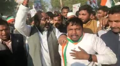 झूम के बोलो, राहुल गांधी 
#BJPBhagaoMehangaiHatao