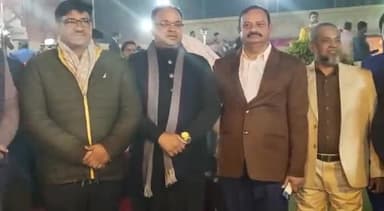 आज 23 दिसंबर को जयपुर में विभिन्न शादियों में शामिल होने का मौका मिला और वर-वधू को अपने नेक दुवाओ से नवाजा
#आबिद_कागज़ी