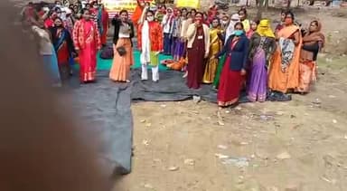 बैरसिया: 🌹 #Asha karykarta ka Ekta Union @citu और संयुक्त मोर्चा ने मनाया संकल्प दिवस।