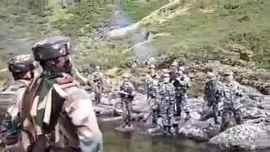 Indian Army के जवानों ने चीन बॉर्डर पर चीनी सैनिकों को भगाया।।
#IndianArmy
#भारतीयसेना