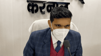 Lockdown को लेकर DC नशांत कुमार यादव ने बताया की कोन कोन सी दुकान खुलेंगी
#lockdown_2021 #coronavirus