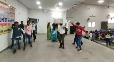 रतलाम नगर: #Pg_College_Alirajpur
#समाज कार्य विभाग के (MSW) भूतपूर्व #विद्यार्थियों का छात्र सम्मेलन संपन्न हु