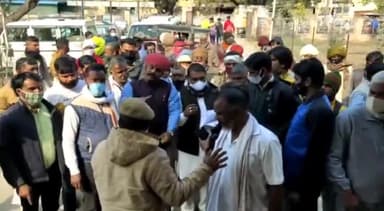 #चैनपुरा में हुए अतिक्रमण को ना हटाने पर ग्रामीणों ने किया प्रदर्शन तहसीलदार को लिया आड़े हाथ। त्वरित कार्रवाई हुई शुरू