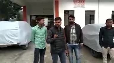 #सदर_अस्पताल_मोतिहारी में #वेंटिलेटर जरूरी है #पार्क नहीं जिंदा रहेंगे तब न पार्क में घूमेंगे
#अनिकेत_रंजन
@publicnews