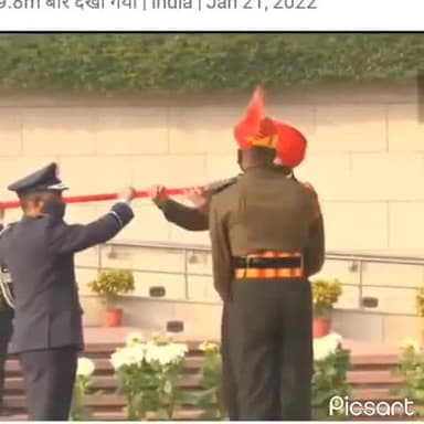 अमर जवान ज्योतिका राष्ट्रीय युद्ध स्मारक की लौ में किया गया विलय , वीडियो आया सामने #युद्ध_स्मारक