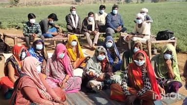 ग्राम मानकरी में मेड बंधान के लिए ग्राम के ग्राम विकास समिति के साथ कार्य योजना तैयार की गई #जल_संरक्षण