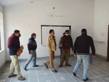 रुद्रप्रयाग: विधानसभा चुनाव हेतु चिन्हित स्ट्रांग रूम का पुलिस उपाधीक्षक रुद्रप्रयाग द्वारा किया गया निरीक्षण #rudraprayag_police