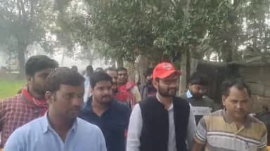 गाँव- गाँव खेत - खलिहानों से, गांवों के पगडंडियों से अब तो समाजवादी निकल पड़े हैं भाजपाई महंगाई और उसके गरीब विरोधी नीतियों से जन जन को जगाने।
#शैलेंद्रयादवललई_पाँचवी_बार