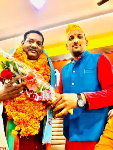 सदर विधायक श्री जयमंगल कनौजिया जी का नामांकन 10 फ़रवरी प्रातः 11:00 बजे होगा
आप सभी के आशीर्वाद की अपेक्षा है
#जीतेंगे_तो_जयमंगल_ही
                #आएंगे_तो_योगी_ही