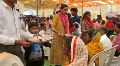 कटंगी: 14 फरवरी को मनाया गया भव्य #मातृ-पितृ पूजन दिवस# उमड़ा जनसैलाब ,भावविभोर हुए माता-पिता