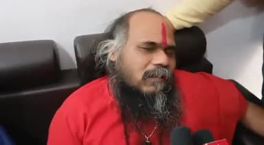 मुरैना- हाईवे जाम करने जा रहे @mirchibaba2012 पर हमला, 20 से 25 की संख्या में थे हमलावर।
#murena