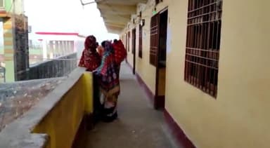 कुशेश्वर स्थान पूर्बी: प्राथमिक स्वास्थ्य केंद्र कुशेश्वरस्थान पर 710 लोगों को लगाई गई कोरोना वैक्सीन #कोरोना_वैक्सीन