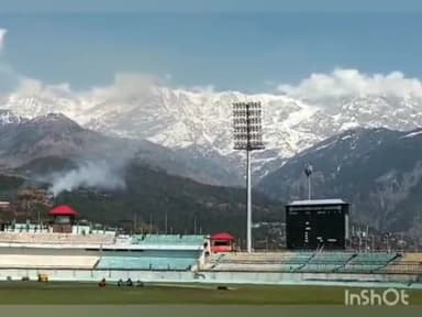 भारत ने जीता धर्मशाला में हुआ पहला t20 मैच...
7 विकटों से जीता इंडिया। श्रीलंका को मात..@
#cricket #dharamshala #HPCA