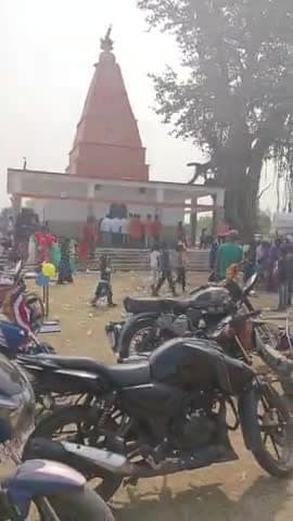 कर्माटांड /विद्यासागर: #करमाटांड़ प्रखंड झिलुवा में स्थित मन्दिर मैं भक्तों के द्वारा हर्षोल्लास के साथ महाशिवरात्रि का जल अर्पण किया गया**+