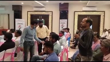 किसान अब ड्रोन से करेंगे फसल पर दवाओं का छिड़काव। #किसान #खेतीबाड़ी #farmer #farming #khetibadi #science #technology