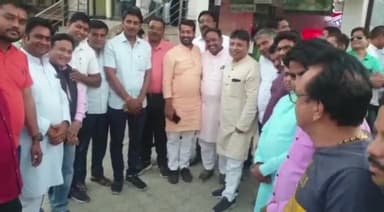 मंदसौर: भाजपा जिला अध्यक्ष नानालाल अटोलिया ने स्टेशन रोड स्थित सिनेमाघर में 'द कश्मीर फाइल्स' मूवी देखी
#thekashimirfiles
