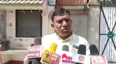 जनता दल यू के वरीय नेता उमेश वर्मा ने सभी शहर एवं देशवासियों को होली एवं शब ए बरात की दी शुभकामनाएं
#रज़ा#सिद्दीकी