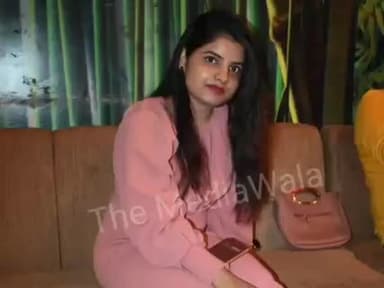 ##बचपन से प्रेम करने वाले जोड़ी ***
*** साथ जीने मरने की कसम खाए ##अफसोस साथ जी तो नहीं पाए **लेकिन मर कर एक दूसरे से कि