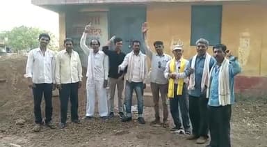 बेरला: #जय_यादव_जय_माघव
बेमेतरा तैयार झेरिया यादव समाज प्रदेश अधिवेशन यादव महासम्मेलन प्रदेश अध्यक्ष चुनाव।
पुरूषोत्तम यादव