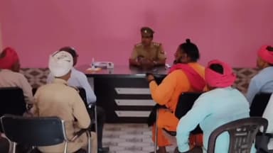 डेरापुर: थाना प्रभारी मंगलपुर ने ग्राम प्रहरियों के साथ गोष्ठी कर की वार्ता, दिए आवश्यक निर्देश #पुलिस_प्रशासन