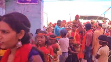 #बासोपट्टी में बभनदई तालाब पास नवनिर्मित मंदिर में प्राण प्रतिष्ठा कार्यक्रम भव्य शोभा कलश यात्रा निकालकर किया गया 🙏