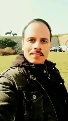 दोस्तो, ऐसे दोस्तों से सावधान रहें 😁😂😜
#comedy #comedyvideo #comedian #sunday #laughwithneer #laughter #funnyvideo #funny