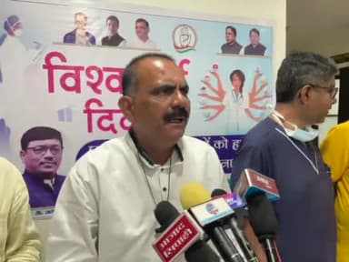 नर्स बहनों को अदम्य साहस,सराहनीय योगदान, कर्तव्य परायणता के लिए आपको नमन है...रियल योद्धा हैं आप...आपके बिना मानव जीवन अधूरा है...विश्व नर्सिंग दिवस की हार्दिक बधाई-शुभकामनाएं #InternationalNursesDay