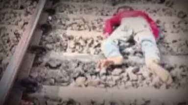 కశింకోట: రైలు నుంచి జారిపడి యువకుడి మృతి.. వివరాలు తెలిసిన వారు స్టేషన్లో సంప్రదించాలి -తుని రైల్వే ఎస్సై షేక్ అబ్దుల్ మారుప్