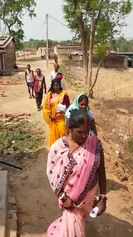 #पंडवा पंचायत से पंचायत समिति सदस्य पद के सुनीता चौहान जी को वोट करे चुनाव चिन्ह ब्लैक बोर्ड छाप क्रमांक संख्या 06 पर