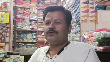 गुनौर: लड़कियों की फटी जींस को लेकर सलेहा कांग्रेस नेता धीरेंद्र मिश्रा ने दी प्रतिक्रिया #जीन्स