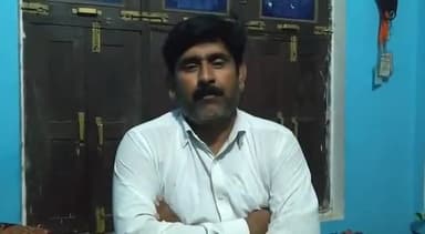 रामनगर: पूर्व सीएम तीरथ सिंह के बयान पर भाजपा नेता जितेंद्र मिश्रा ने कहा- फैशन के नाम पर फटे कपड़े पहन रहे लोग #जीन्स