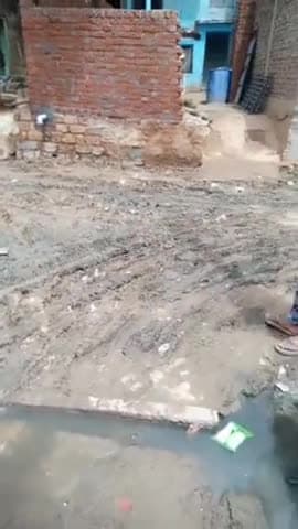 भिंड: phoop bard no. 2 . kharab sadak . maintenance week . nagar palika no action this way ....@#cleaning #india_news #india