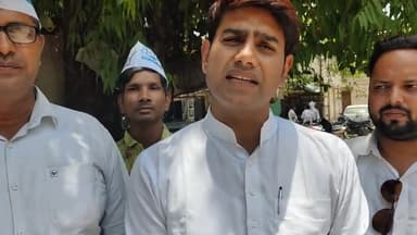 @aap.tak.news #AAP #kasmiri_pandit #UP #CM @hindustantak @indiatv @news24official @syedhaiderjamil #pratapgarh #DM