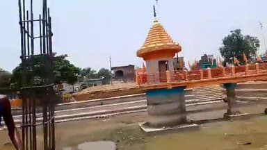 #उतरौला दुखहरण नाथ मंदिर पर निर्माण कार्य मे धांधली