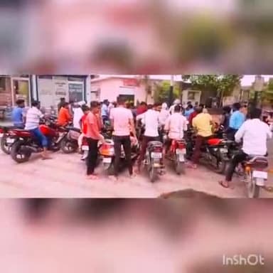 नारासन: jhabrera me patrol pamp par patrol ki kami se logo ki kafi bheed
#publicvideoviral
#aajtakviral