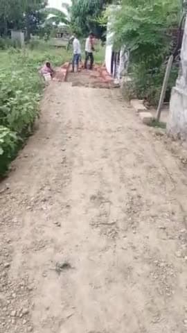 कैंपियरगंज: विकासखंड भरोहिया ग्राम सभा भरोहिया जोगीचक में ग्राम प्रधान सतीश कुमार द्वारा नए रास्ते,खड़ंजा कानिर्माण किया#कैंपियरगंज