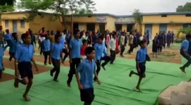 आज अंतर्राष्ट्रीय योग दिवस के अवसर पर शा.पूर्व माध्यमिक स्कूल साल्हेघोरी में सामूहिक योग कार्यक्रम में सम्मिलित हुआ।
अंतरराष्ट्रीय योग दिवस की हार्दिक शुभकामनाएं। 
करें योग - रहे निरोग !
#internationalyogaday2022